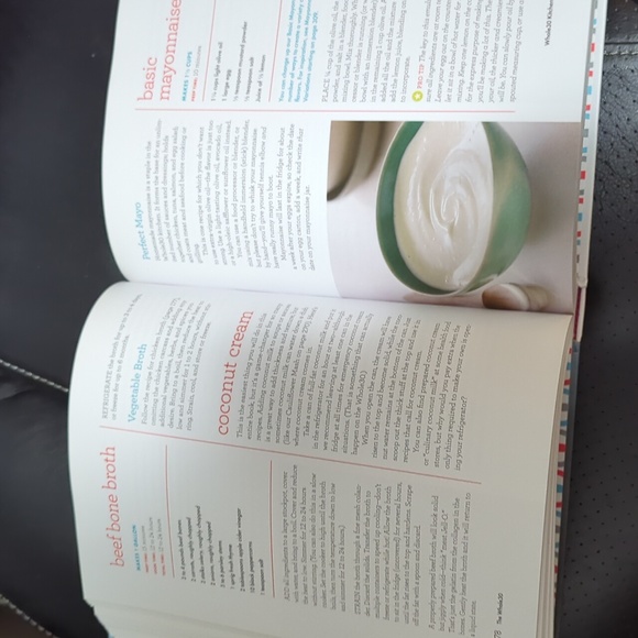 New York Times Bestseller The Whole30 Hardcover Book - Picture 4 of 8